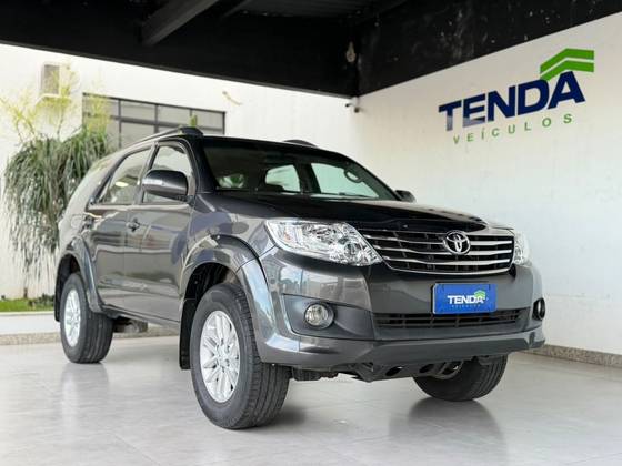 TOYOTA HILUX 2.7 STD 4X4 CD 16V FLEX 4P MANUAL